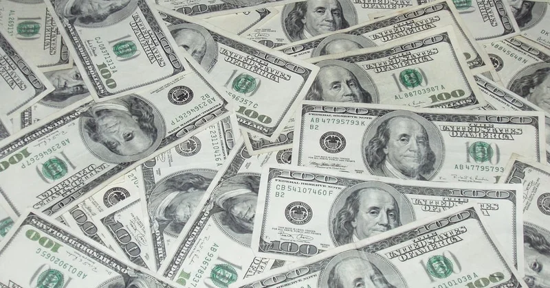 Dollar yenidən riskli valyuta kimi qəbul olunmağa başlaya bilər