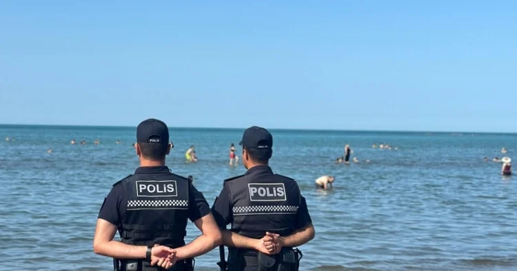 DİN: İstirahət zonalarına əlavə polis əməkdaşları və avtomobillər cəlb edilib
