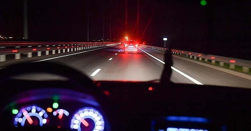 Polis oğurlanmış mikroavtobusun sürücüsünü 7 saat təqib edib