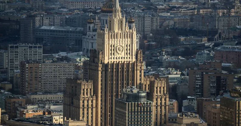 МИД России негодует: сливной бачок тиражирует дезинформацию