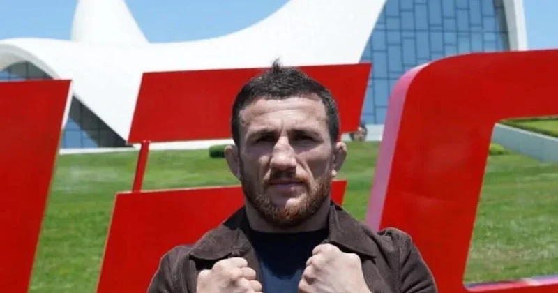 İlin ən yaxşı UFC döyüşçüsü seçildi