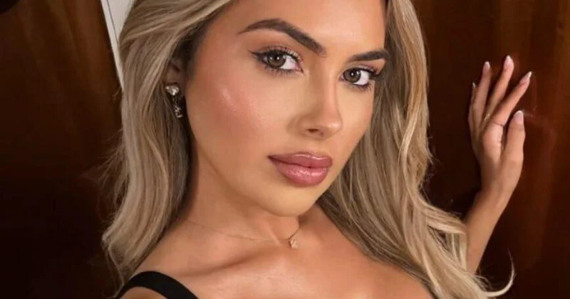 Gözəllər gözəli model İngiltərə nəhənginin ulduzunu atıb GETDİ FOTOlar