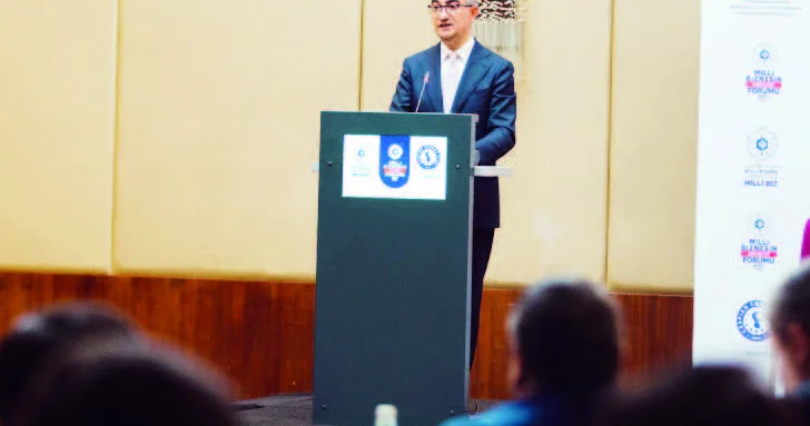 Bakıda Milli Biznes Forumunun sessiyası