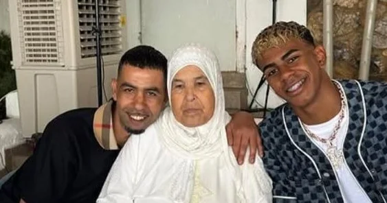 Lamin Yamal doğum gününü kimlərlə qeyd etdi?