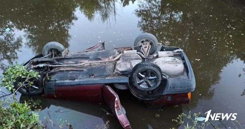 В Сальянском районе автомобиль упал в канал, погибли 3 человека