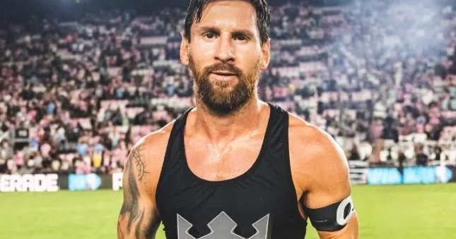 Messi ardıcıl 5 ci oyunda dubl etdi