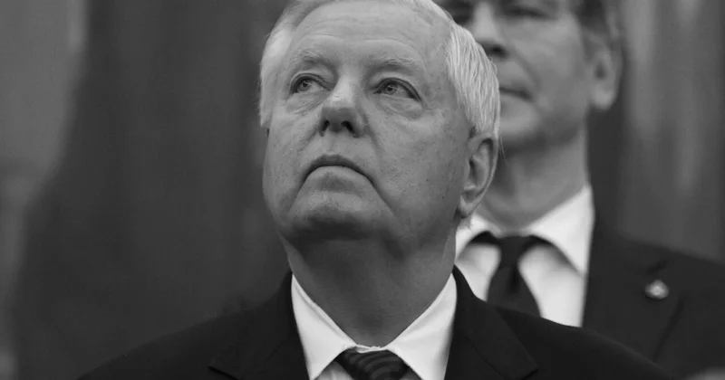В офисе сенатора Грэма назвали возможную причину его смерти