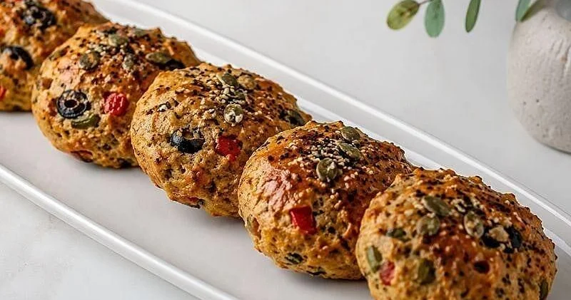 Pizza dadında yulaflı poğaça resepti