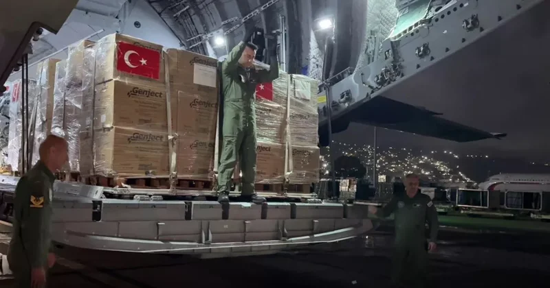 Турция доставила гуманитарный груз в Каракас