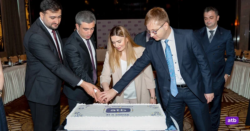 “Azər Türk Bank” ASC nin fəaliyyətə başlamasının 31 ci ildönümü qeyd olundu FOTOLAR