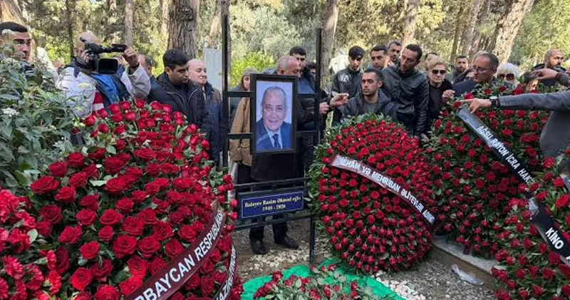 Rasim Balayevin qəbirüstü abidəsi ilə bağlı AKİ dən rəsmi açıqlama