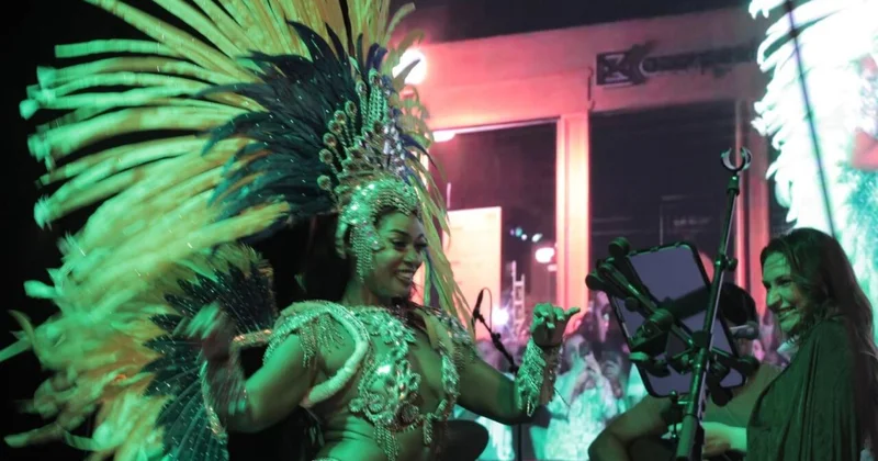Shahin Novrasli Festival 2026 möhtəşəm Braziliya musiqisi konserti və canlı karnavalla başa çatdı (Foto)