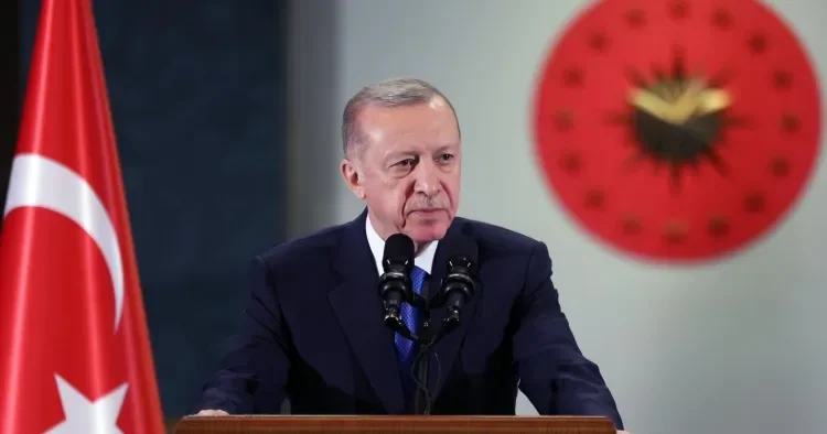 Bölgədə sülh üçün Trampla əməkdaşlıq edəcəyik Ərdoğan
