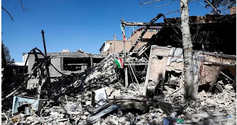 ABŞ İranın ən azı 13 şəhərinə zərbələr endirib “NourNews”