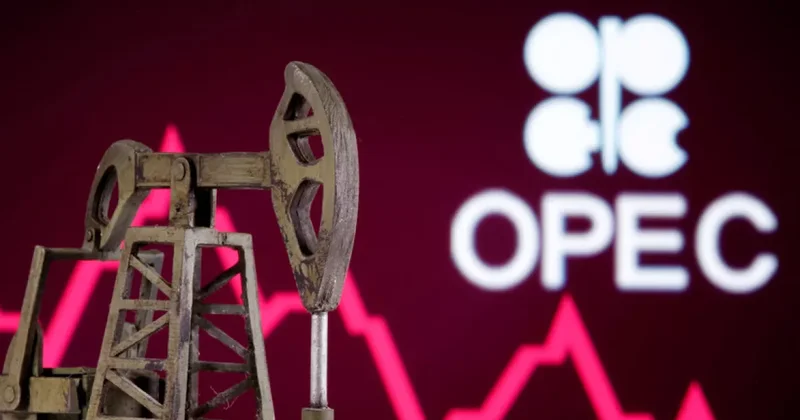 ОПЕК+ в июне отстала от плана добычи нефти
