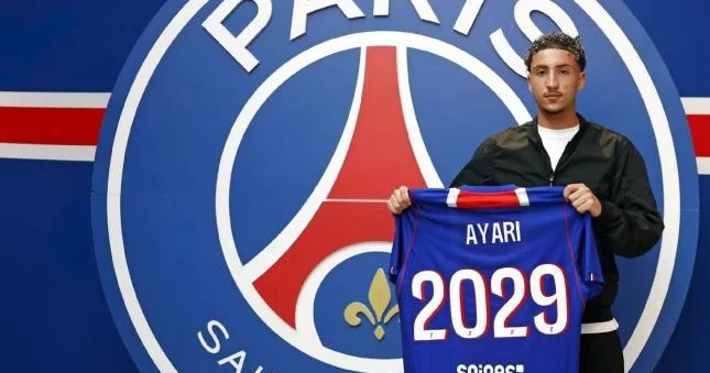 PSJ yetirməsi ilə peşəkar müqavilə imzaladı