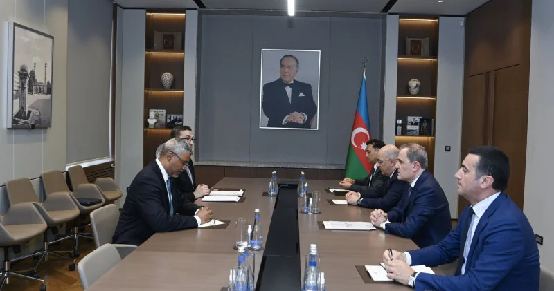 Ceyhun Bayramov ÜGT nin baş katibi ilə görüşüb