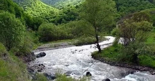 Kəlbəcərdə azyaşlının çaya düşməsi hadisəsinin detalları məlum oldu