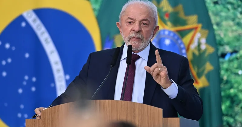 Braziliya prezidenti milli komandanı tənqid edib: “Biabırçılıq”