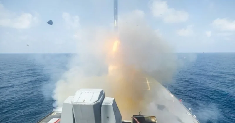 США нанесли удар по объекту обслуживания подлодок и кораблей в Иране