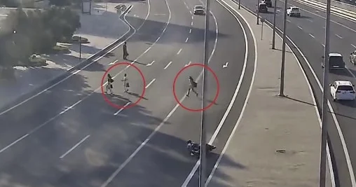 Bakıda piyada məsuliyyətsizliyi motosikletçinin qəzaya düşməsi ilə nəticələndi