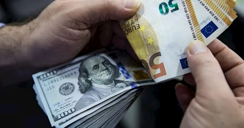 Qonşu ölkənin valyutası kəskin dəyər itirir