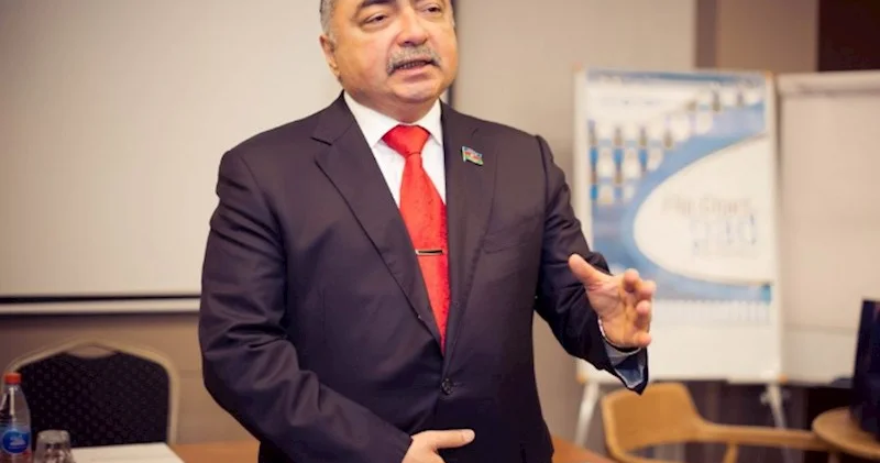 “European Tobacco Baku” şirkətinin eks rəhbəri siqaretin bahalaşmasından DANIŞDI