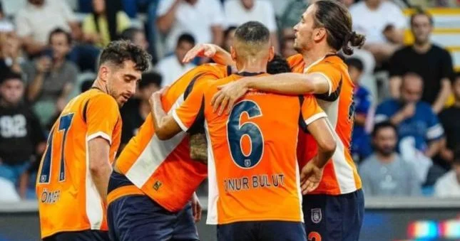 “Başakşəhər” pley offa vəsiqə qazandı