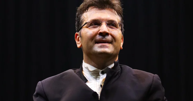 Əməkdar artist Əyyub Quliyev ölkəmizi beynəlxalq festivalda təmsil edib