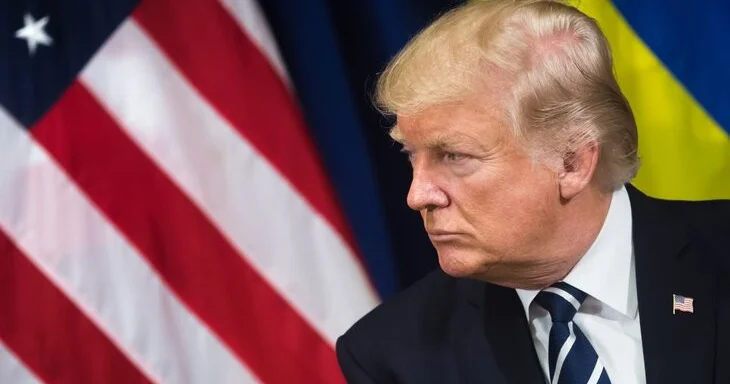 Politico: Европейцы между тревогой и возмущением из за позиции Трампа