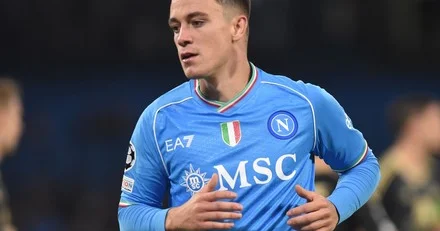 Atletiko Madrid Cakomo Raspadori ilə müqavilə imzalayıb
