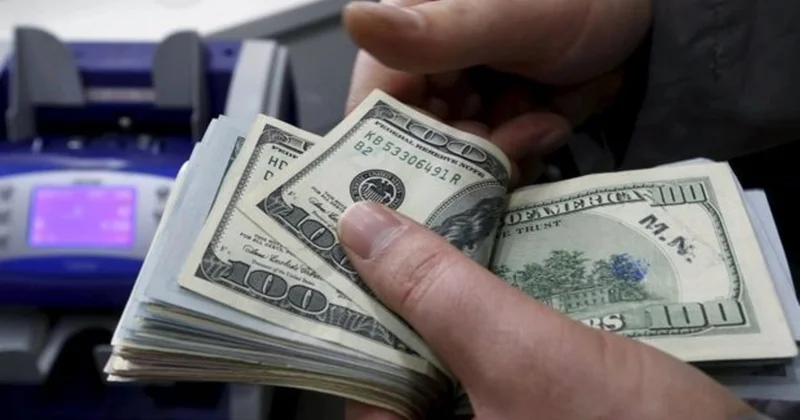 Banklar dolları ucuz alıb BAHA SATIR