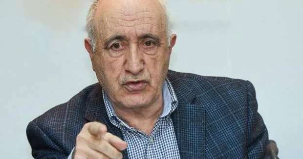 “MİLLİ TƏHSİL VAQONU ARTIQ RELSDƏN ÇIXIB” “Təhsildə məmurlar lazım olandan artıq dərəcədə cavanlaşdırılıb”