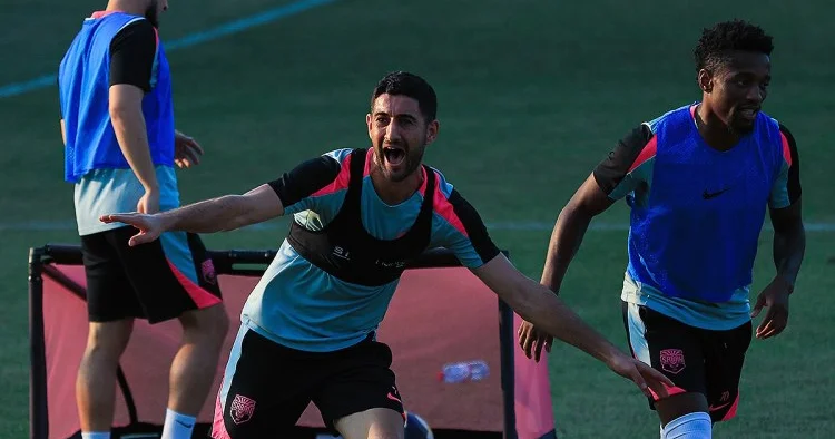 Sabah Levski ilə matça hazırlaşır FOTOLAR