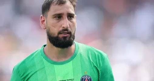 Canluici Donnarumma Qvardiola ilə danışdı və ...