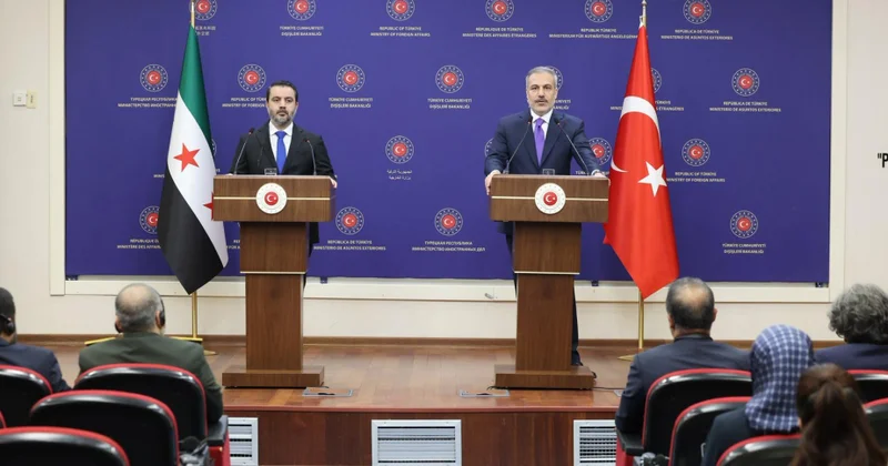 Türkiyənin və Suriyanın XİN başçıları mətbuata birgə açıqlama veriblər