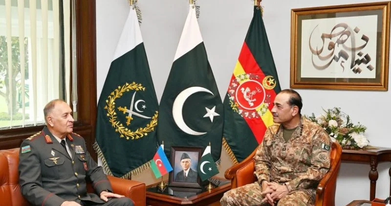 Azərbaycanla Pakistanın Baş Qərargah rəisləri müdafiə və təhlükəsizlik sahəsində əməkdaşlığı müzakirə ediblər