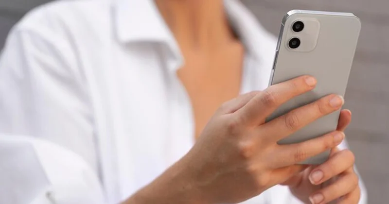 Rusiyada WhatsApp la zəng vurmaq bloklandı