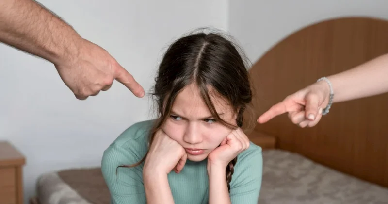 Uşaqlar niyə böyüklərə qarşı zorakılığa əl atır? Açıqlama