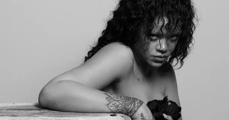 Rihannanın yeni fotosessiyası