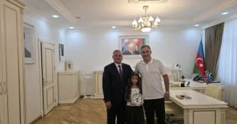 Герои живут в памяти народа