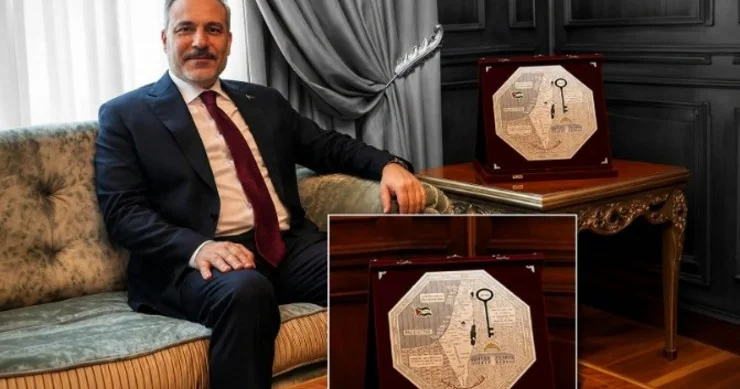 Fidan Dibeybe görüşündə gizli mesaj Qüds göstərildi, İsrail xəritədən çıxarıldı + VİDEO