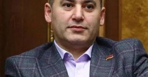 Ermənistanda keçmiş deputat Martun Qriqoryan saxlanıldı KONKRET