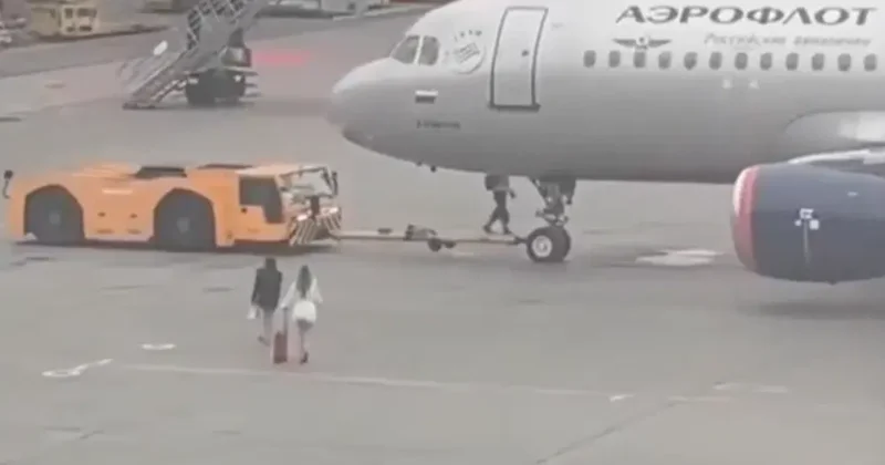 Toya çatmaq üçün təyyarənin arxasınca qaçdılar Video