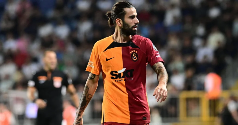 “Qarabağ”ın rəqibi “Qalatasaray”dan futbolçu transfer etdi