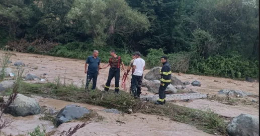 Tovuzda çay daşdı Xilas edilənlər var FOTO VİDEO