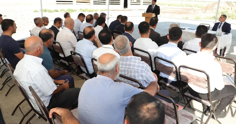 Neftçalanın icra başçısı rayonun ucqar kəndində səyyar qəbul keçirib