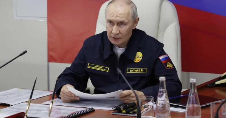 Putin Kuril adalarına getdi Yaponiyadan etiraz