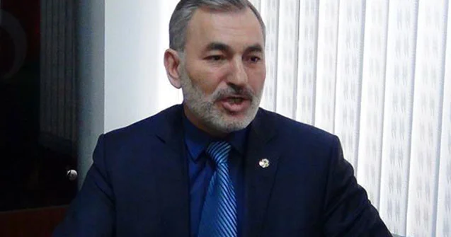 Sabiq deputat Nemət Pənahını ağacdələn adlandırdı
