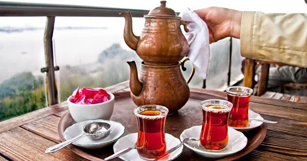 Çayı qəndlə içmək faydalıdırmı?